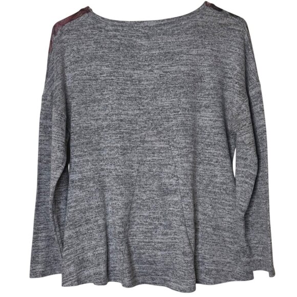 Westport Petite M Top Gray Floral Twist Front Long Sleeve Blouse Casual Stretch - Picture 2 of 5